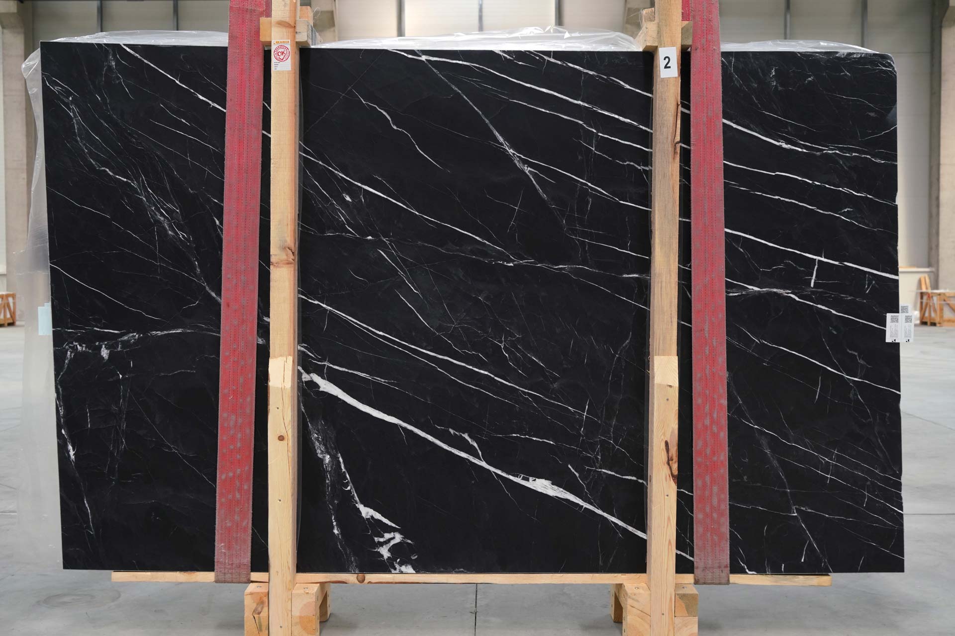 BLACK CAVIAR KAMER MARBLE