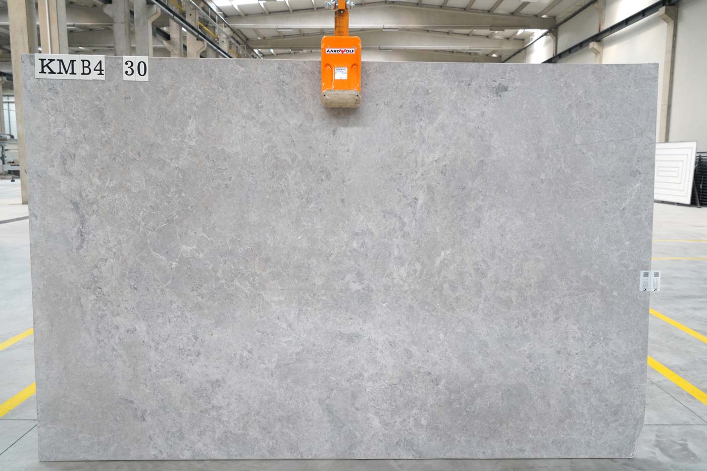 TUNDRA LIGHT - KAMER MARBLE